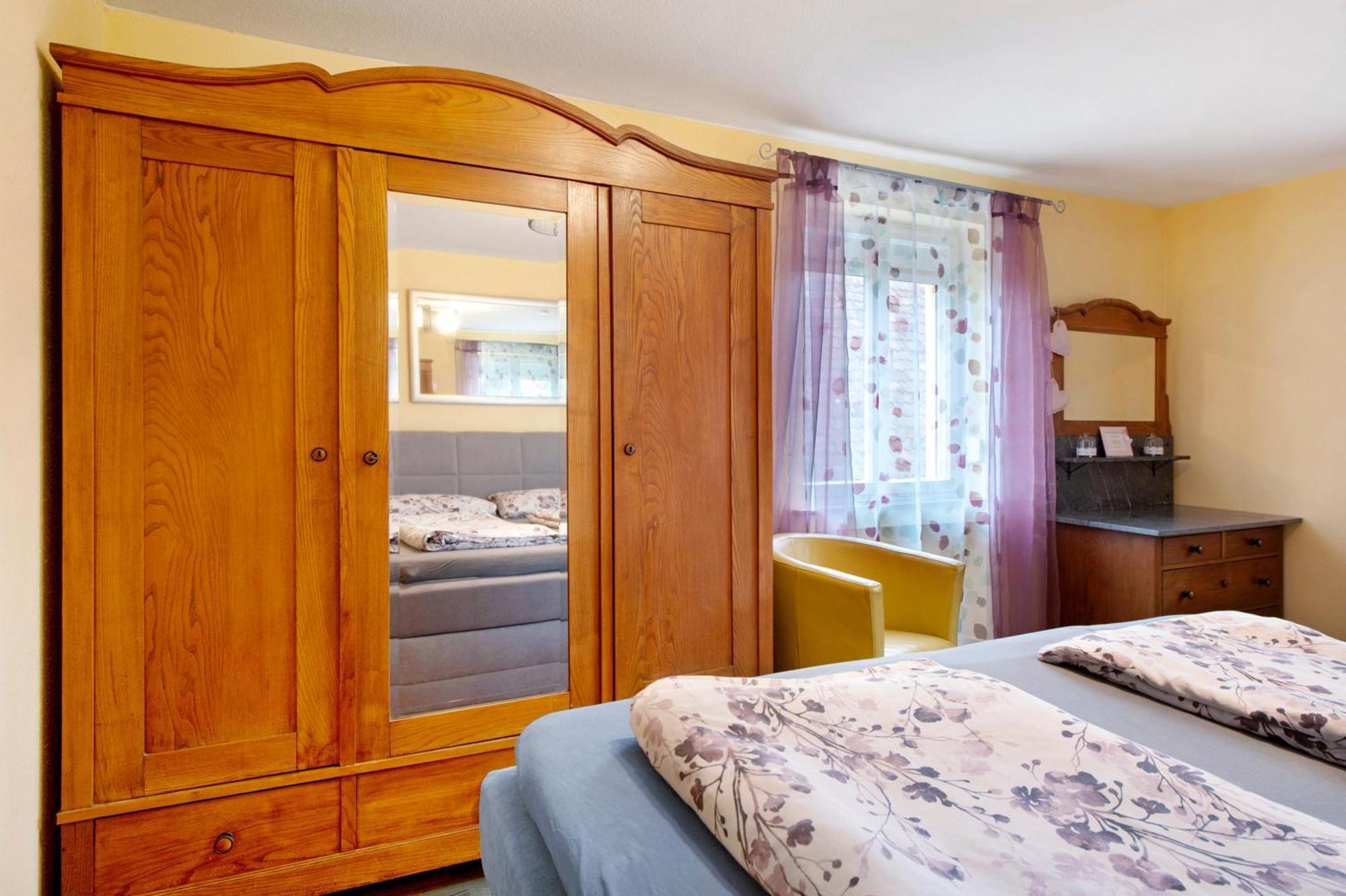 Ferienwohnung Sink Staufen Esterno foto